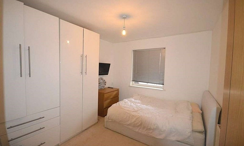 * Spacious Three Bed...