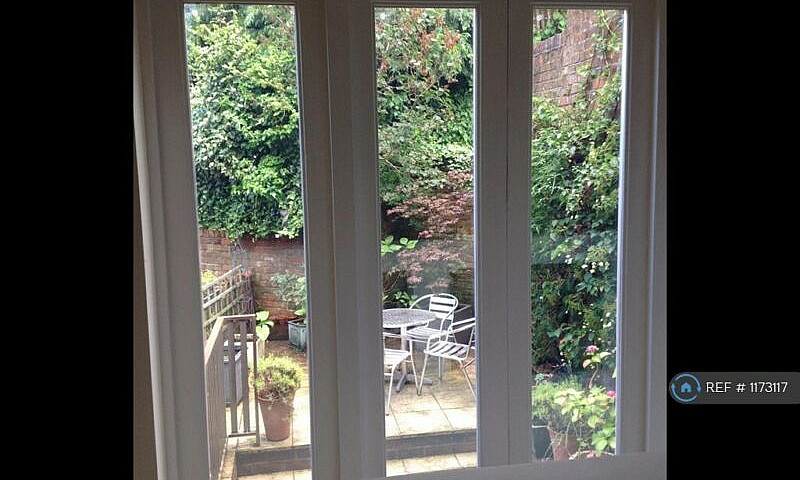 4 Bedroom House In G...