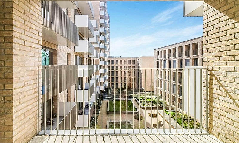 1 Bedroom Flat In Pa...