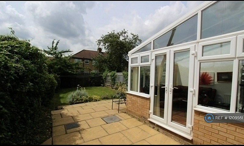3 Bedroom House In M...
