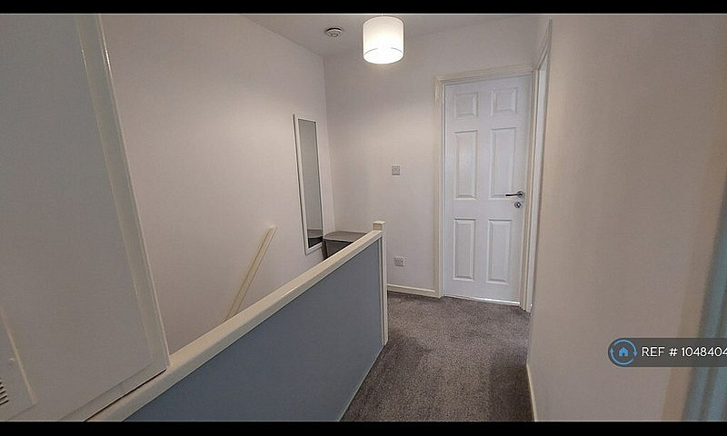 3 Bedroom House In R...