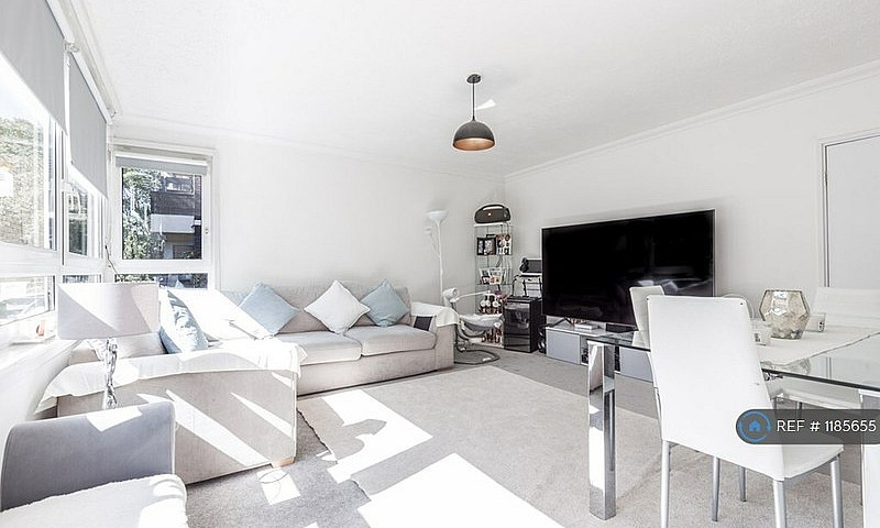 3 Bedroom Flat In Tr...
