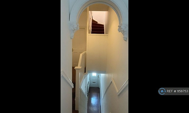 1 Bedroom In Hillari...