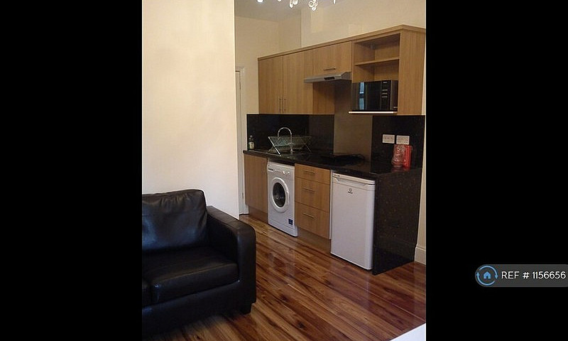 1 Bedroom Flat In Hi...