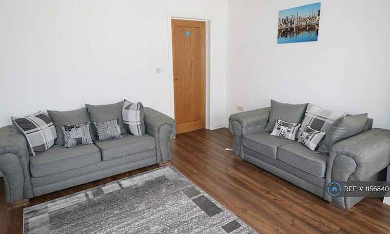 1 Bedroom In Graceme...