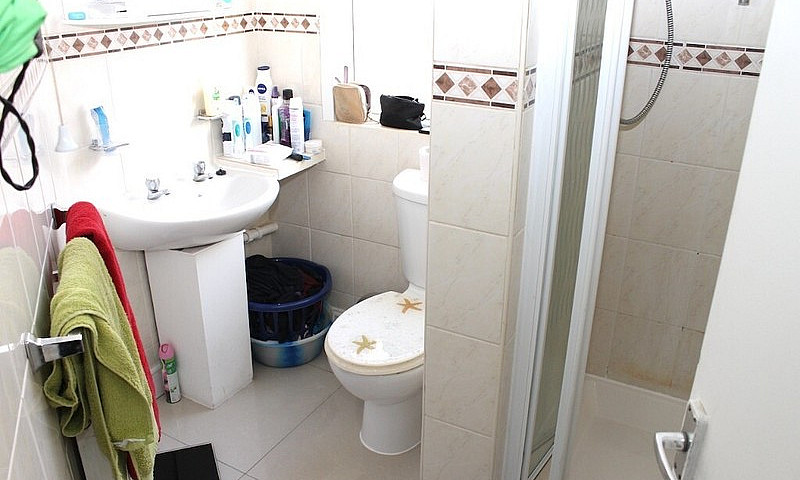 Studio To Rent £850 ...