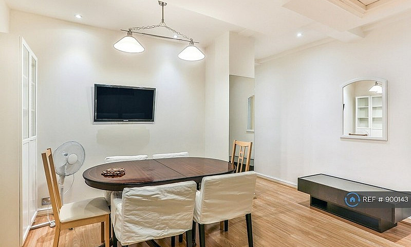 3 Bedroom Flat In We...