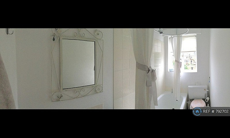 5 Bedroom House In S...