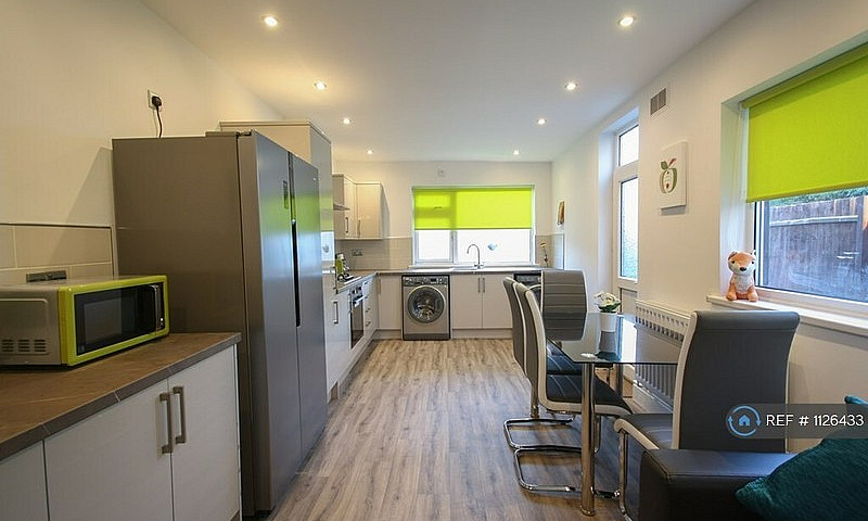1 Bedroom In London ...