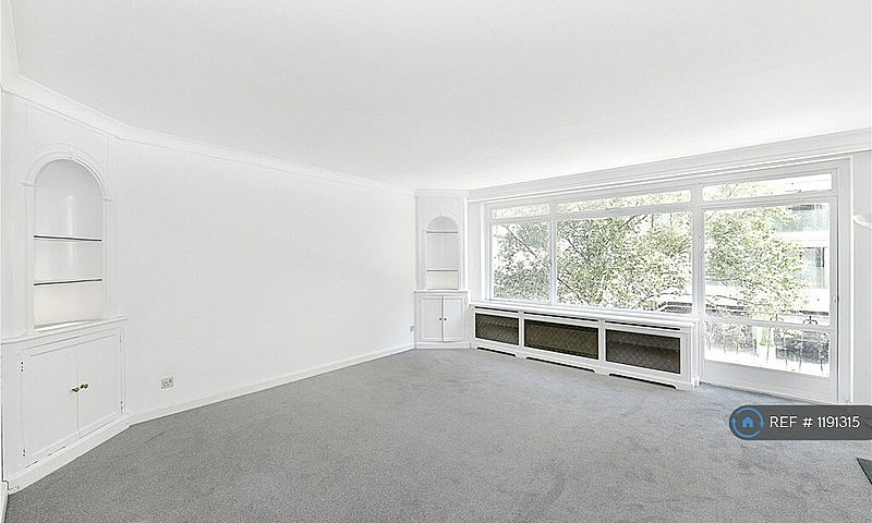 1 Bedroom In Hyde Pa...