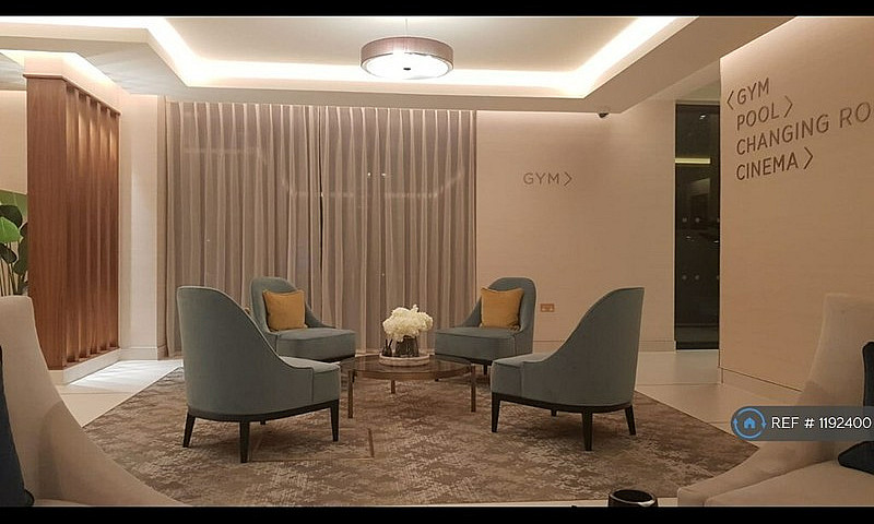 3 Bedroom Flat In Mi...
