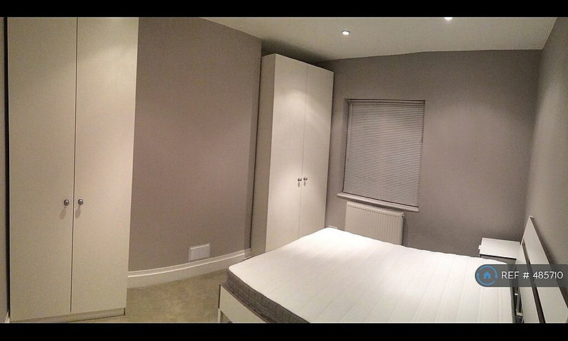 1 Bedroom Flat In Ki...