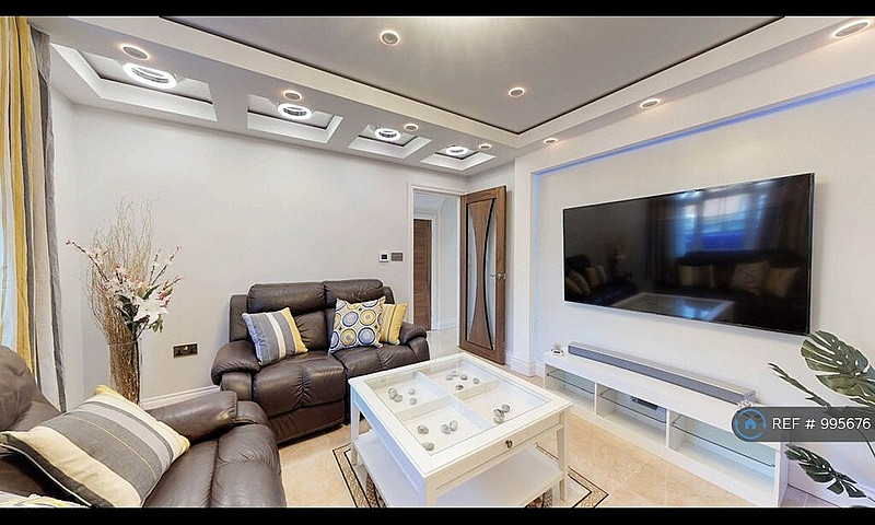 1 Bedroom In Hartlan...