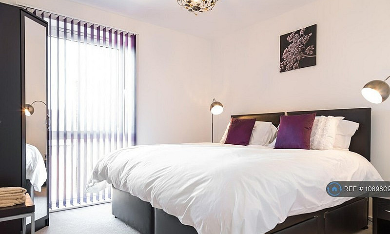 2 Bedroom Flat In Sp...