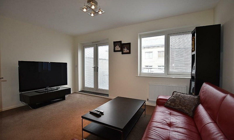 4 Bedroom House In S...