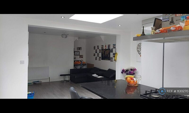 4 Bedroom House In K...