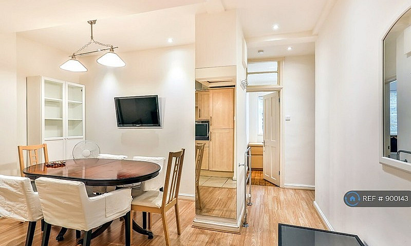 3 Bedroom Flat In We...