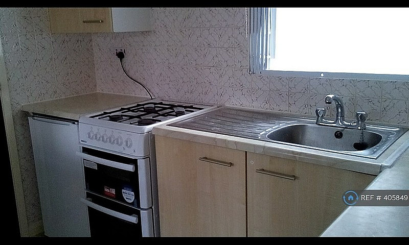 1 Bedroom House In O...