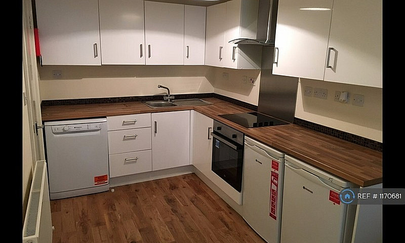 1 Bedroom Flat In Br...