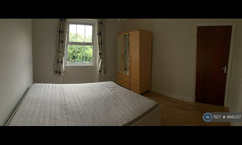 1 Bedroom Flat In Yo...