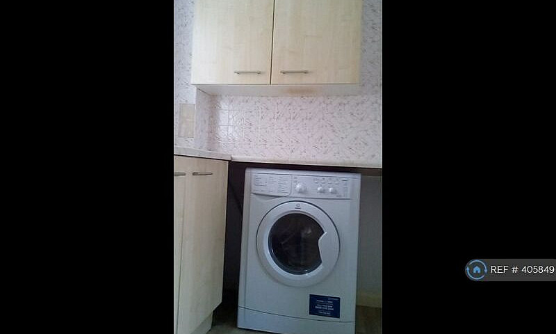 1 Bedroom House In O...