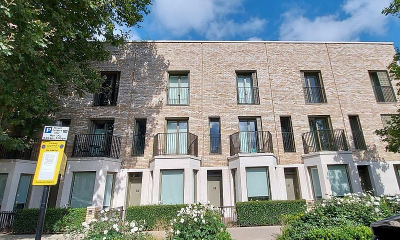 3 Bedroom House In W...