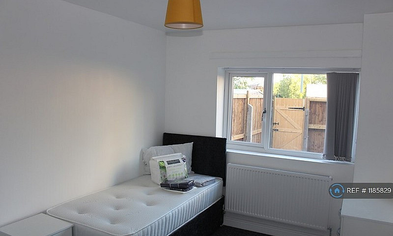 1 Bedroom In Rodney ...