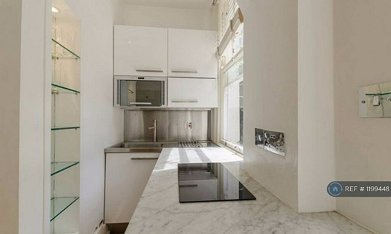 1 Bedroom Flat In Bu...