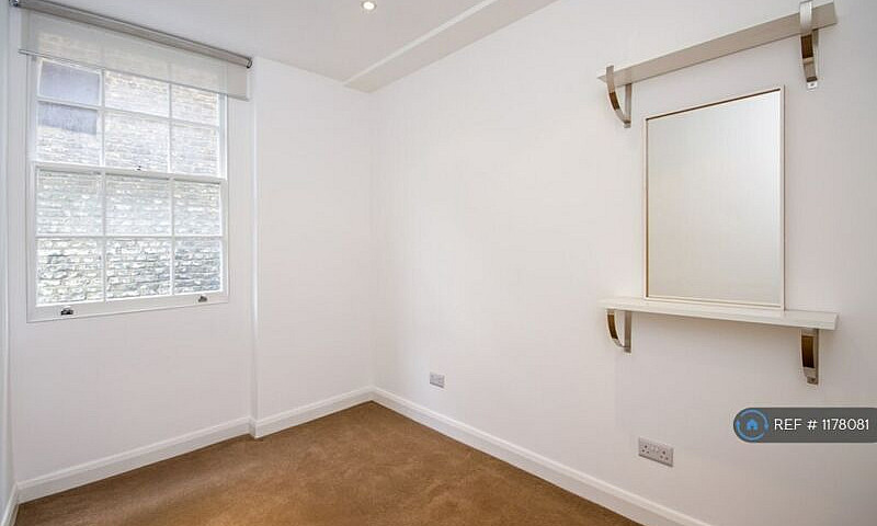 1 Bedroom Flat In Ch...