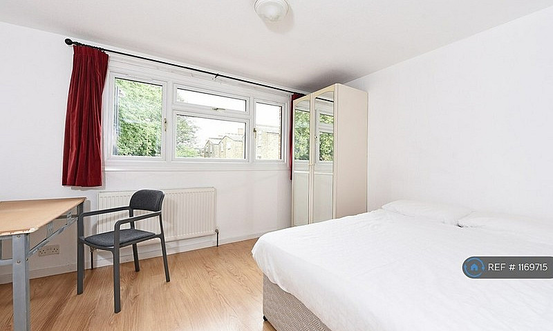 4 Bedroom House In C...
