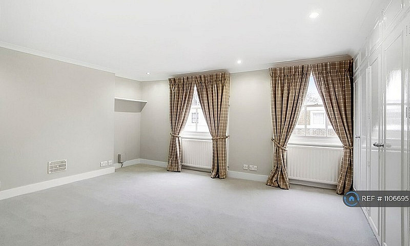 3 Bedroom Flat In Wa...