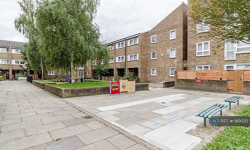 1 Bedroom In Crefeld...