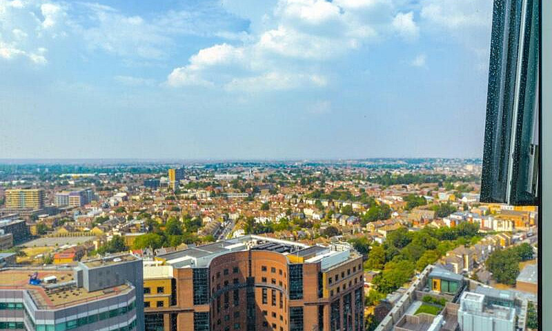 1 Bedroom Flat In Pi...