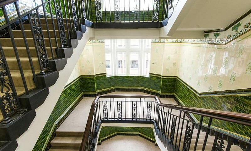 1 Bedroom Flat In St...