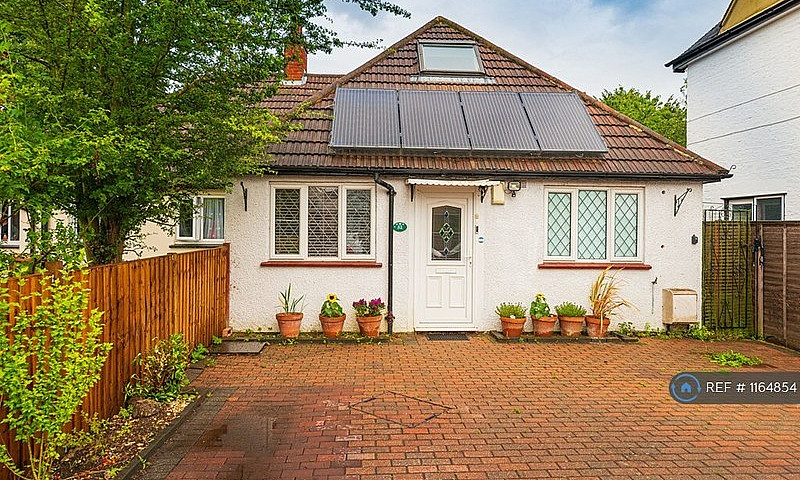 3 Bedroom House In N...