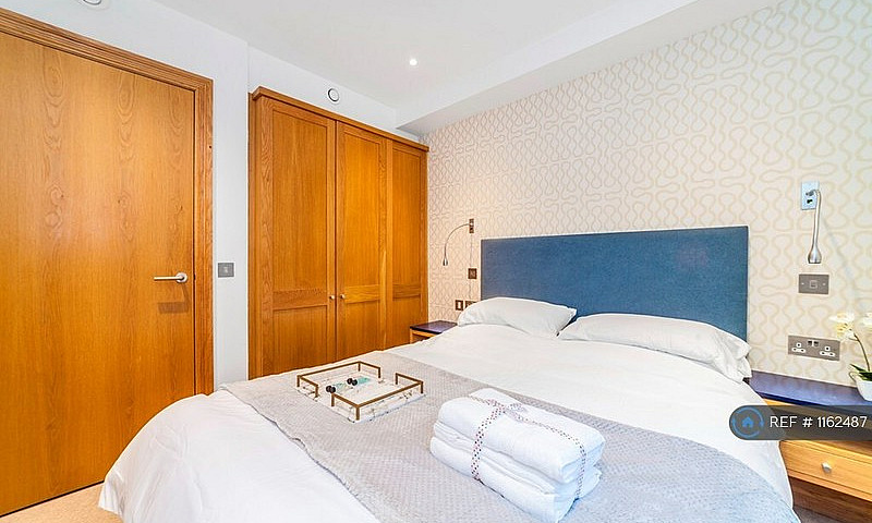 1 Bedroom Flat In Wi...