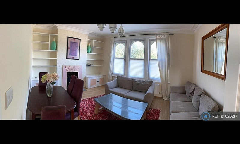 3 Bedroom Flat In Ch...