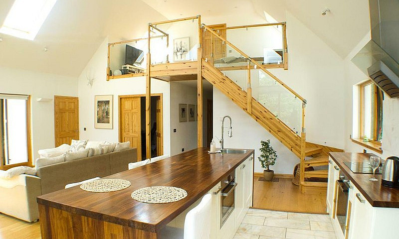 4 Bedroom House In D...