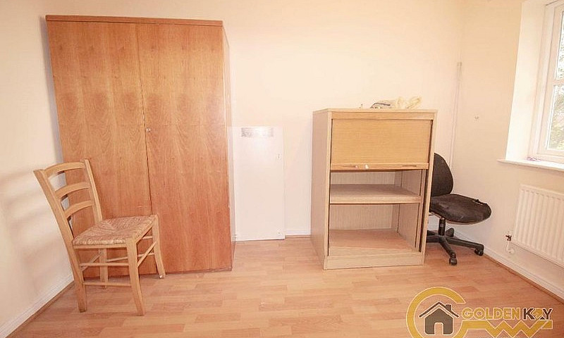 3 Bedroom House In R...