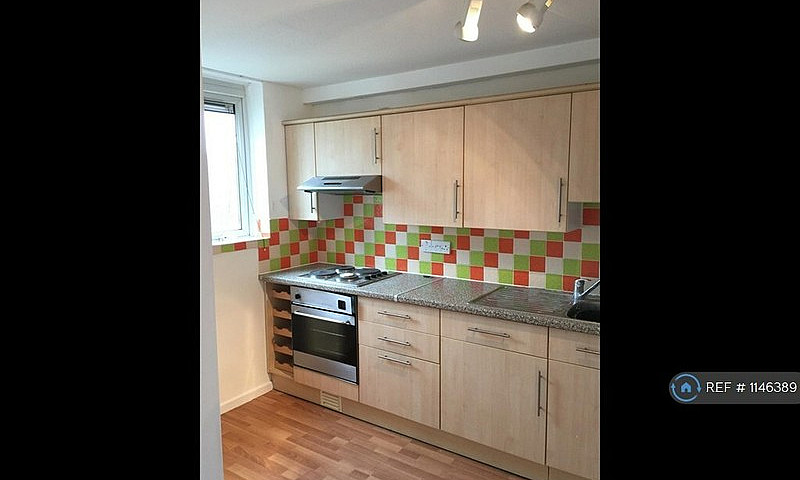 1 Bedroom Flat In Be...