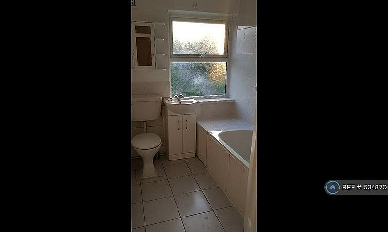 3 Bedroom House In F...