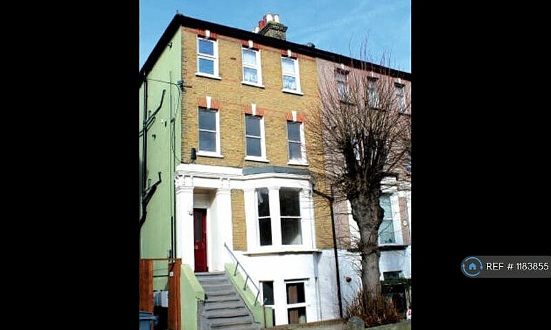 1 Bedroom Flat In Cl...