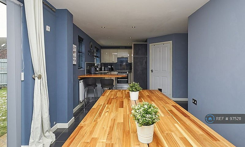 1 Bedroom In Girton ...