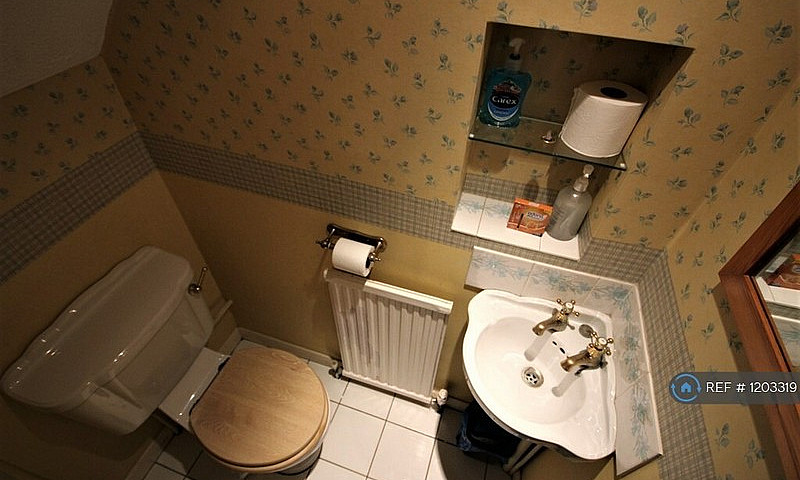 4 Bedroom House In W...