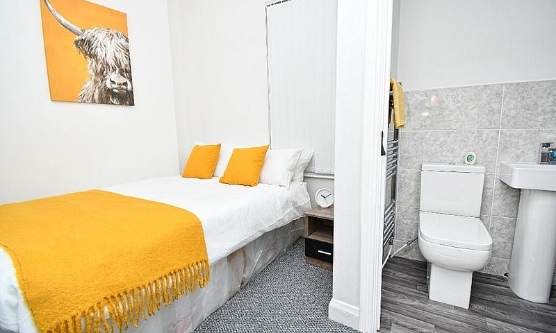 6 Bed 6 Bath Hmo Pre...