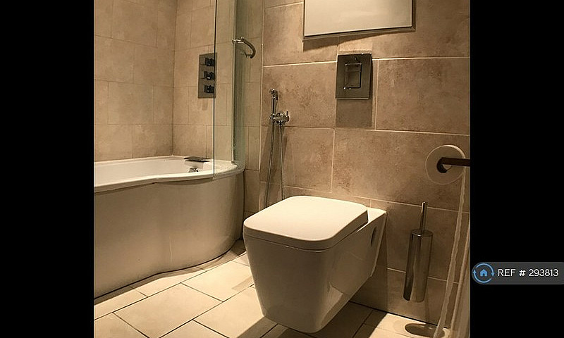 1 Bedroom Flat In Na...