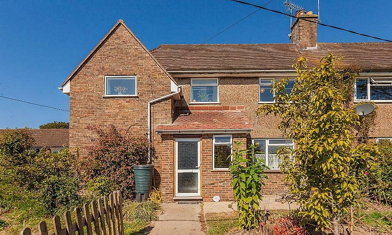 3 Bedroom House In W...