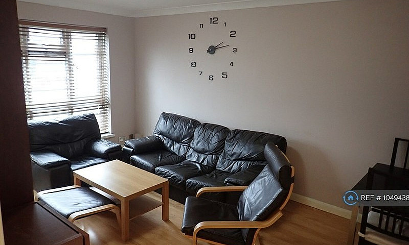1 Bedroom Flat In No...