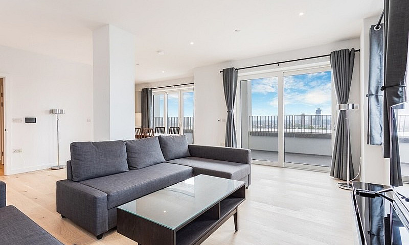 3Bed 3Bath,17Th Floo...