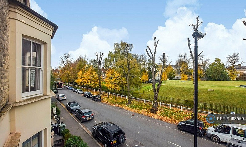 1 Bedroom Flat In Hi...